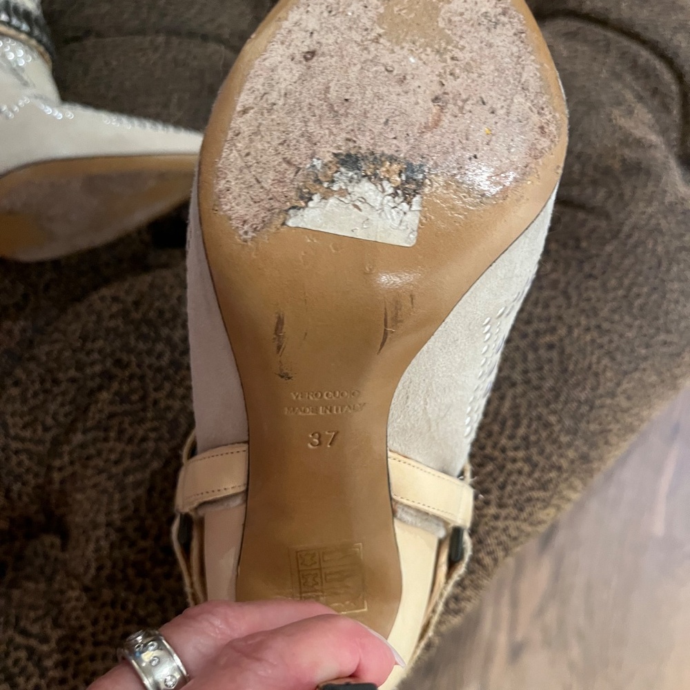 ISABEL MARANT MILWAUKEE Suede studded Boots, Size: FR 37 - Picture 6 of 7